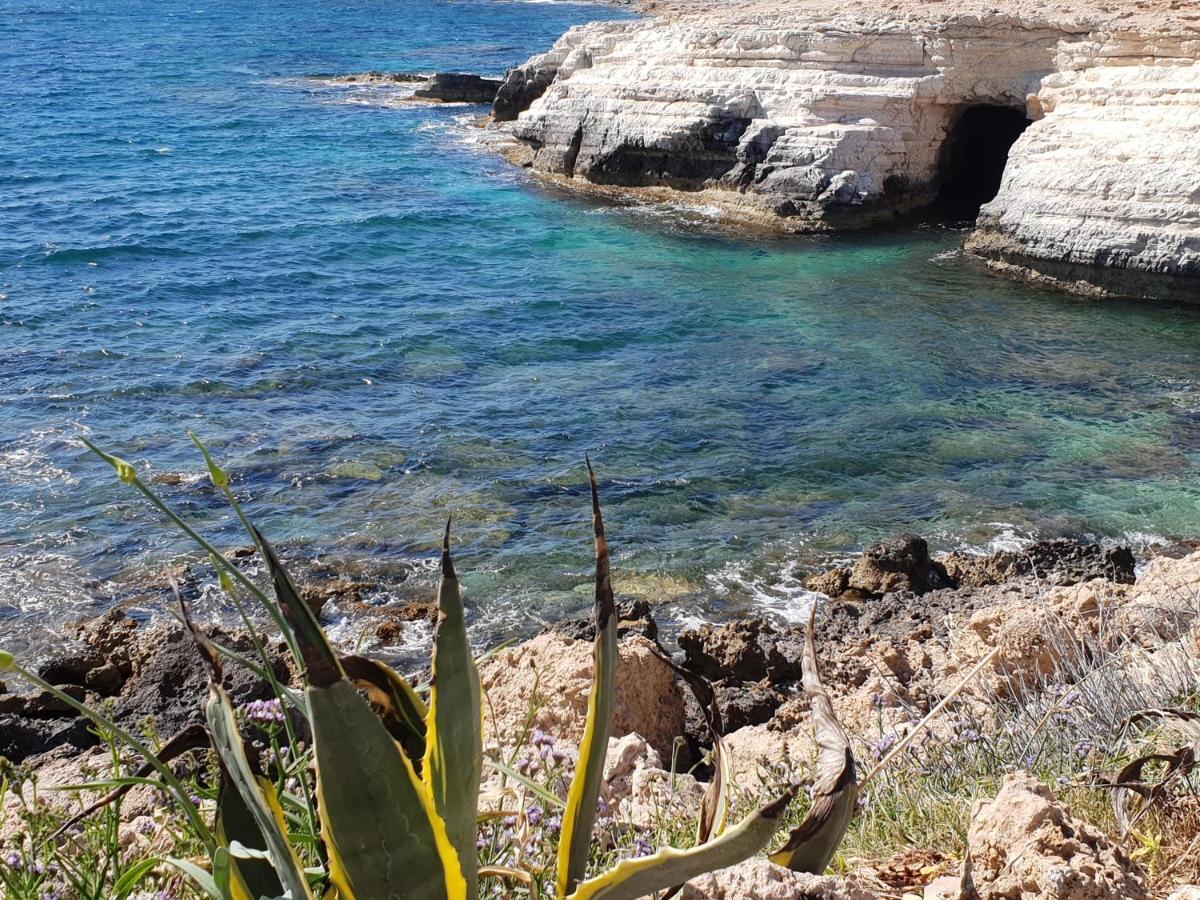 Stunning Apartment C106 With Balcony Looking Over Pool Peyia Esterno foto